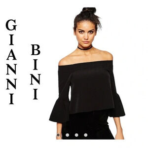 Gianni Bini Black Bell‎ Sleeve Off the Shoulder Top size M